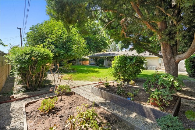 Detail Gallery Image 30 of 34 For 3534 Hearst Dr, Simi Valley,  CA 93063 - 3 Beds | 2 Baths