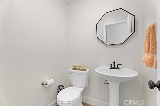 Detail Gallery Image 8 of 37 For 35 Colony Way, Aliso Viejo,  CA 92656 - 3 Beds | 2/1 Baths