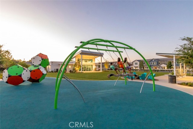 Detail Gallery Image 9 of 9 For 2561 Sprout Ln, Corona,  CA 92883 - 3 Beds | 2/1 Baths