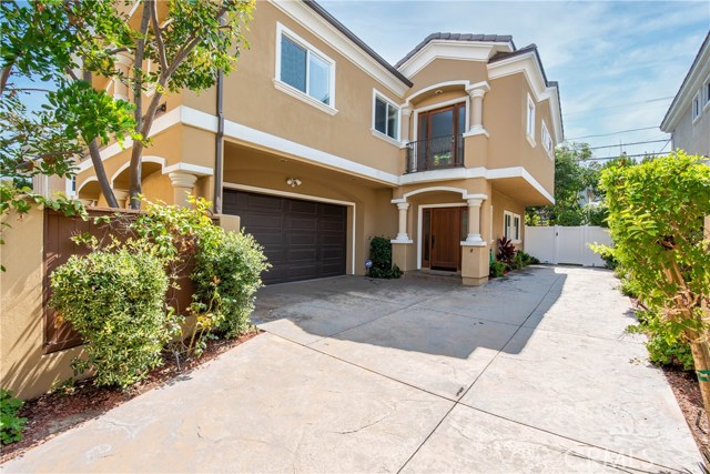 2208 Voorhees Avenue, Redondo Beach, California 90278, 4 Bedrooms Bedrooms, ,2 BathroomsBathrooms,Residential,Sold,Voorhees,SB20201467
