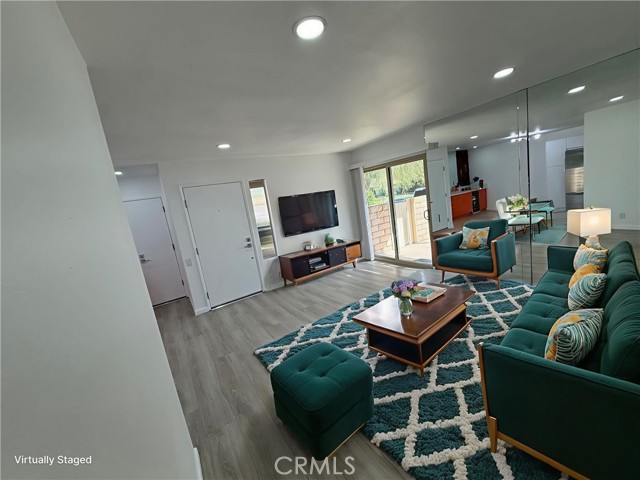 Detail Gallery Image 5 of 25 For 1457 Sunflower Cir, Palm Springs,  CA 92262 - 2 Beds | 1 Baths