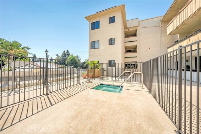 Detail Gallery Image 22 of 25 For 19029 Nordhoff St #105,  Northridge,  CA 91324 - 2 Beds | 2 Baths