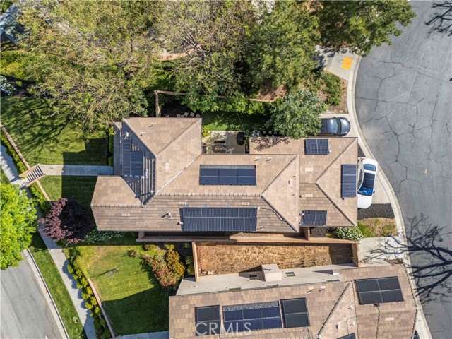 Detail Gallery Image 6 of 60 For 24106 Village Cir, Valencia,  CA 91354 - 4 Beds | 3 Baths
