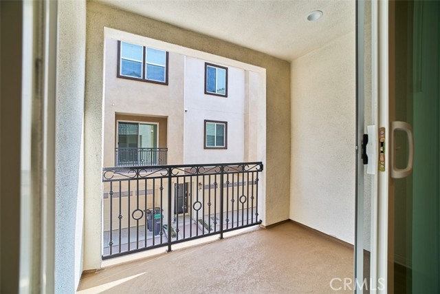 Detail Gallery Image 10 of 33 For 2430 Agave St #4,  Anaheim,  CA 92806 - 2 Beds | 2/1 Baths