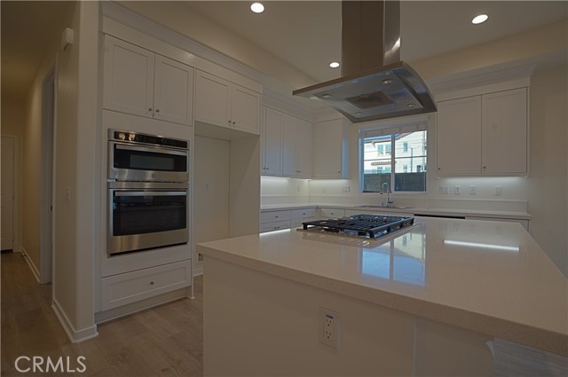 Detail Gallery Image 2 of 32 For 22331 S Normandie Ave, Torrance,  CA 90501 - 5 Beds | 4 Baths