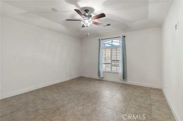 Detail Gallery Image 26 of 38 For 3255 Hollow, Madera,  CA 93637 - 5 Beds | 3 Baths