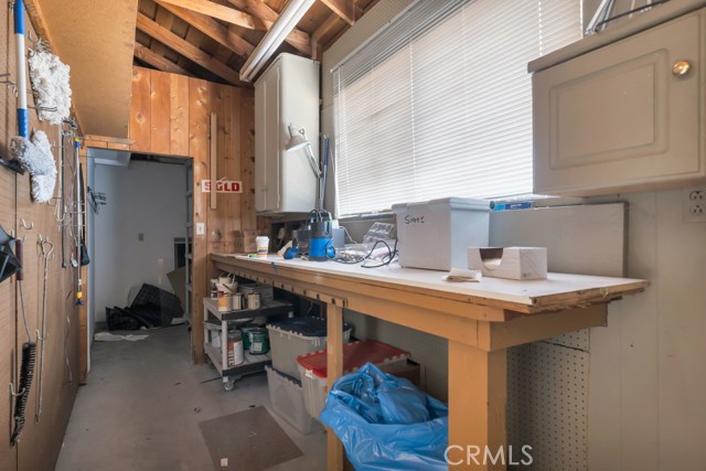 Detail Gallery Image 44 of 57 For 10132 Hadley, Northridge,  CA 91324 - 4 Beds | 3 Baths