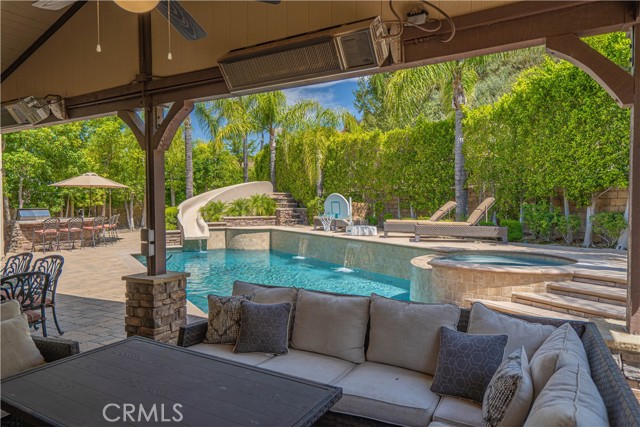 25505 Brighton Place, Stevenson Ranch CA: https://media.crmls.org/medias/8f61024c-fbbd-44a3-ade0-ecb91785927d.jpg