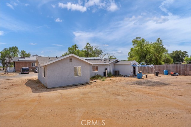 Detail Gallery Image 22 of 75 For 21981 Palm Ln, Perris,  CA 92570 - 8 Beds | 5 Baths