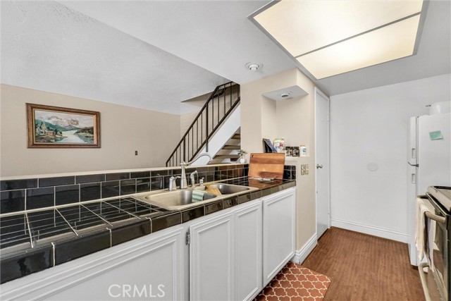 3037 Knollwood Avenue, La Verne CA: https://media.crmls.org/medias/8f6138d1-449f-4b62-a1bf-412e99b6f1cb.jpg