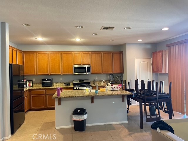 5825 Finchley Road, Palmdale CA: https://media.crmls.org/medias/8f61d396-4ad6-46fa-8e02-1d555b5e9235.jpg