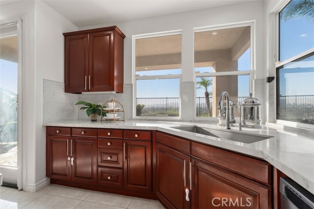 2031 W Snead Street, La Habra CA: https://media.crmls.org/medias/8f61f0b0-30bf-4ed8-ac4f-522618e9d887.jpg