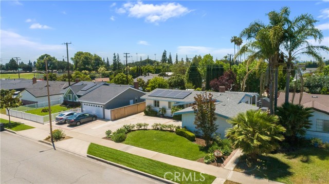 950 N Milford Street, Orange CA: https://media.crmls.org/medias/8f623f0b-61da-44f1-a863-d18dff45b985.jpg