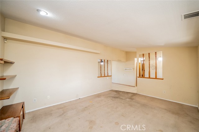 12770 5th Avenue, Victorville CA: https://media.crmls.org/medias/8f624291-9848-439e-9218-1aa43d733ee1.jpg
