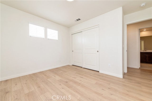 Image 18 of 33 For 3683 Grower Avenue