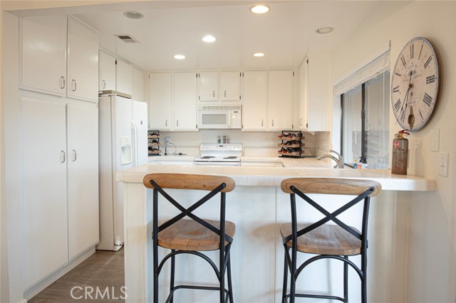 32158 Via Barrida, San Juan Capistrano CA: https://media.crmls.org/medias/8f64ebe8-20df-4470-8ab0-f2d873c17363.jpg