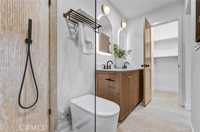 Image 18 of 29 For 6329 Candor Street