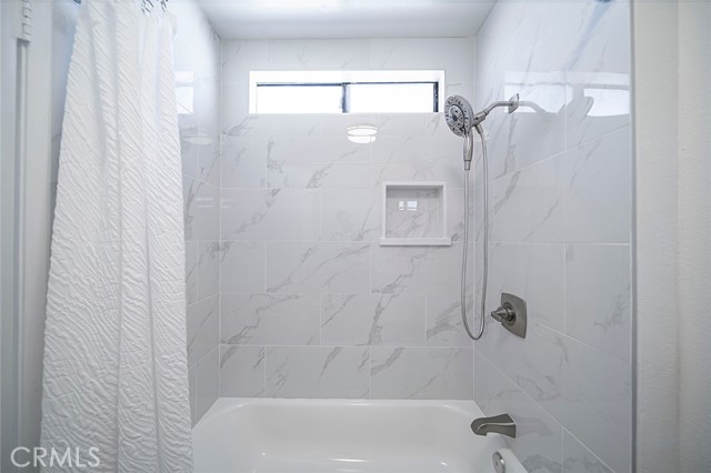 Detail Gallery Image 30 of 32 For 32 S Chapel Ave #D,  Alhambra,  CA 91801 - 3 Beds | 2/1 Baths