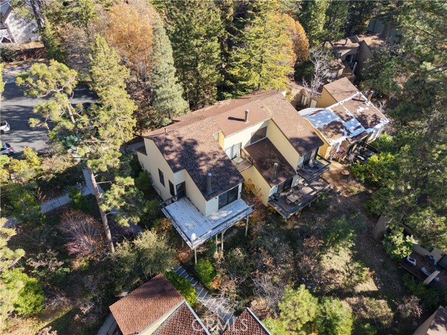 Detail Gallery Image 63 of 71 For 27657 Peninsula #110 Dr, Lake Arrowhead,  CA 92352 - 4 Beds | 2/1 Baths
