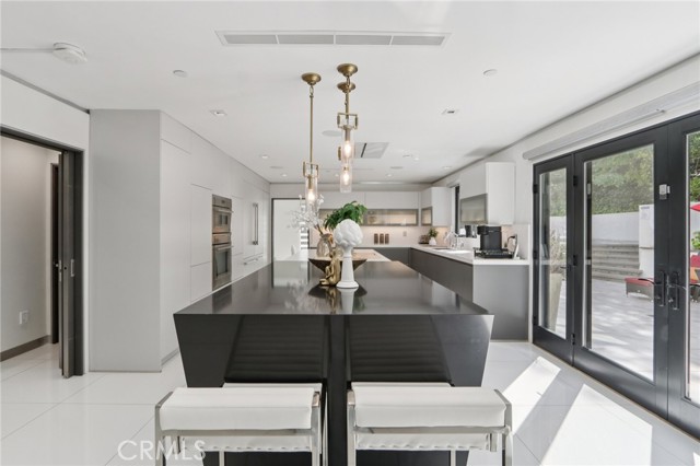 Detail Gallery Image 26 of 73 For 23670 Park Andorra, Calabasas,  CA 91302 - 4 Beds | 4/1 Baths