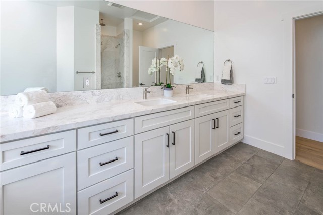 8 Sorrel Lane, Rolling Hills Estates, California 90274, 4 Bedrooms Bedrooms, ,3 BathroomsBathrooms,Residential,Sold,Sorrel,PV22213198