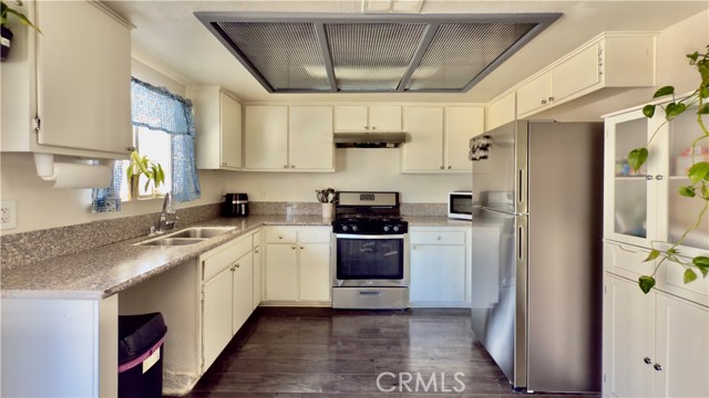 Image 15 of 29 For 39313 168th Street