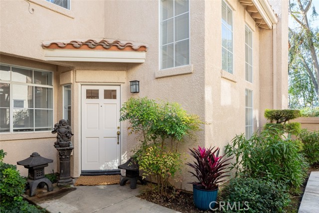 Detail Gallery Image 1 of 26 For 8215 E White Oak #24,  Orange,  CA 92869 - 3 Beds | 3 Baths