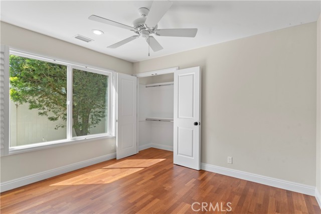 MLS #OC25221513 image #19