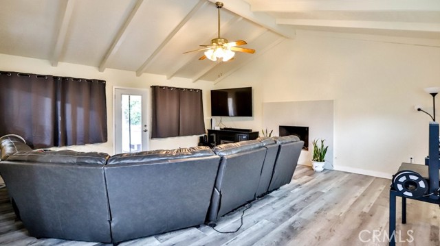 Detail Gallery Image 18 of 18 For 6631 Walton Dr, Huntington Beach,  CA 92647 - 4 Beds | 2 Baths