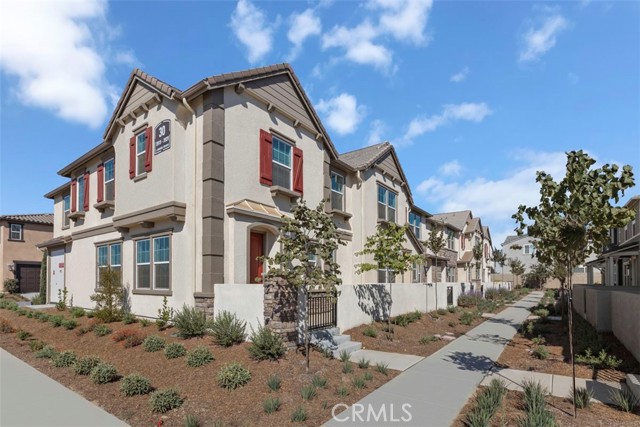 Detail Gallery Image 1 of 15 For 3923 E Carmel Privado, Ontario,  CA 91761 - 3 Beds | 2/1 Baths