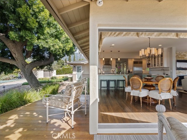 3744 Foothill Road, Santa Barbara CA: https://media.crmls.org/medias/8f6a061e-98ce-4bb0-86ab-075917447427.jpg