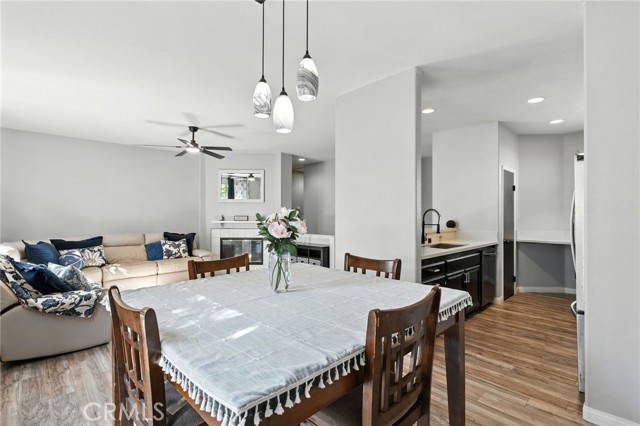 1063 Blackburn Way, Hemet CA: https://media.crmls.org/medias/8f6b643d-e3cb-47e9-9bb3-15b5480aab08.jpg