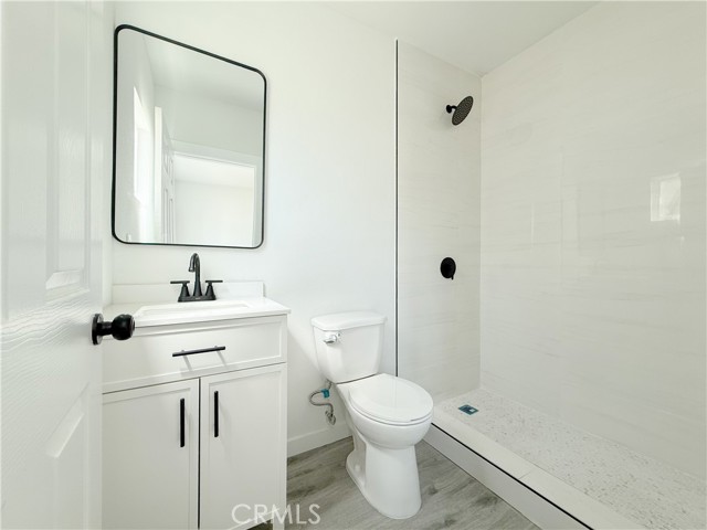 Detail Gallery Image 12 of 19 For 405 S Bradfield Ave, Compton,  CA 90221 - 3 Beds | 2 Baths