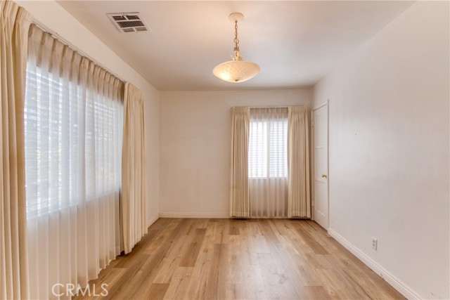 Detail Gallery Image 12 of 28 For 2107 Cyril Ave, Los Angeles,  CA 90032 - 3 Beds | 1 Baths
