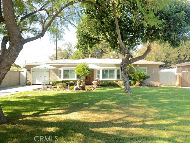 935 S Calmgrove Ave, Glendora, CA 91740