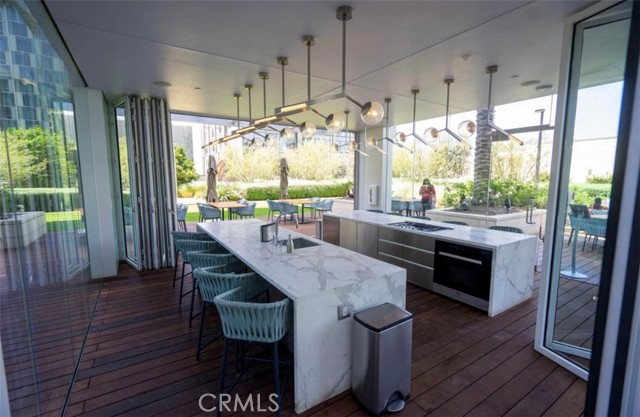 Detail Gallery Image 8 of 9 For 877 Francisco #517,  Los Angeles,  CA 90017 - 0 Beds | 1 Baths