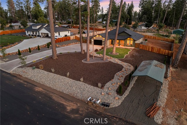 5869 Fickett Lane, Paradise CA: https://media.crmls.org/medias/8f6de1ec-f03c-424c-8de6-8eec78b9d594.jpg