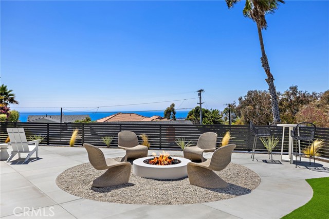 820 Calle Mendoza, San Clemente CA: https://media.crmls.org/medias/8f6f8202-8906-45ef-b34a-7c865f4e6d5e.jpg