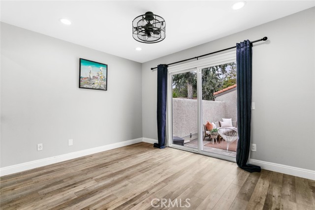 11435 Tampa Avenue, Porter Ranch CA: https://media.crmls.org/medias/8f6ff266-3451-400c-b0e7-c630ee2b24de.jpg
