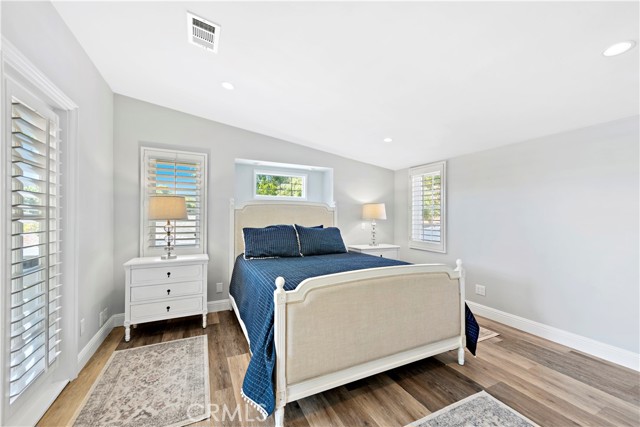 Detail Gallery Image 14 of 28 For 480 Thalia St, Laguna Beach,  CA 92651 - 2 Beds | 2 Baths