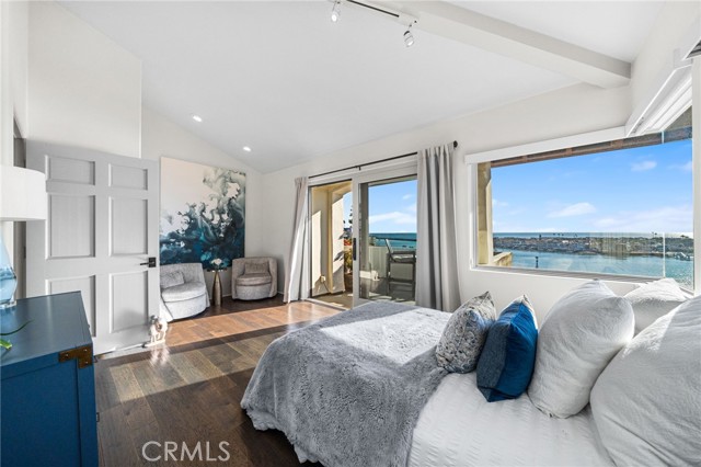 Detail Gallery Image 36 of 66 For 2301 Pacific Dr, Corona Del Mar,  CA 92625 - 4 Beds | 3/1 Baths