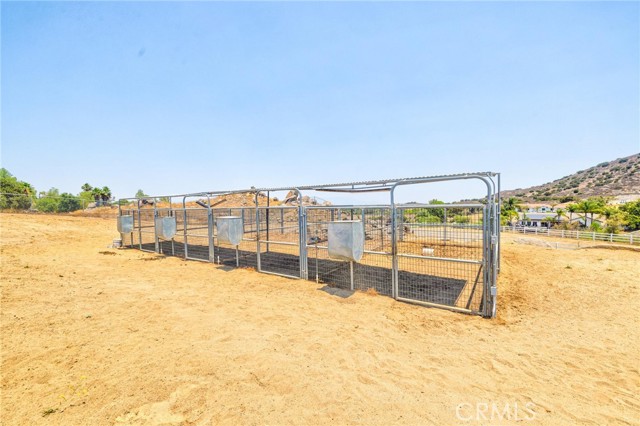 21551 Via Liago, Perris CA: https://media.crmls.org/medias/8f70ea13-2d4a-42f1-a73f-fb22e21481ab.jpg