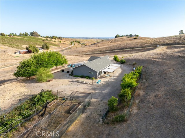 Detail Gallery Image 25 of 39 For 2750 Lazy Hill Rd, San Miguel,  CA 93451 - 3 Beds | 2 Baths