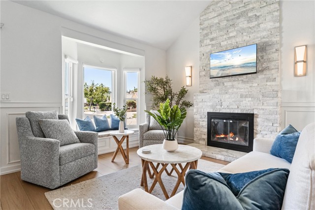 7880 E Samantha Circle, Anaheim CA: https://media.crmls.org/medias/8f717376-ce53-48fb-86a9-b99ade62a767.jpg