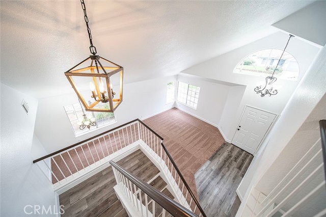 701 Black Oak Circle, Corona CA: https://media.crmls.org/medias/8f71fd66-a219-403c-a98f-e973c0361551.jpg