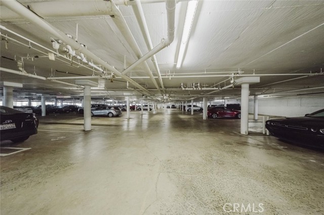 Detail Gallery Image 40 of 55 For 8601 Falmouth Ave #412,  Playa Del Rey,  CA 90293 - 2 Beds | 2 Baths