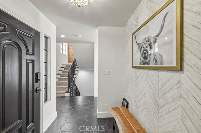 716 Lucia, Redondo Beach, California 90277, 3 Bedrooms Bedrooms, ,3 BathroomsBathrooms,Residential,For Sale,Lucia,SB26088691