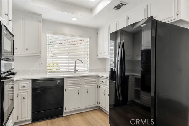 Detail Gallery Image 14 of 37 For 1494 Redhill North Dr, Upland,  CA 91786 - 2 Beds | 2 Baths