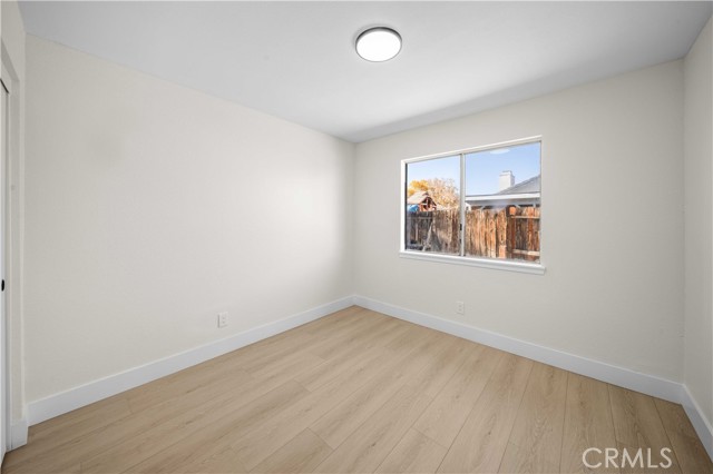 Detail Gallery Image 16 of 28 For 43909 Estrella, Lancaster,  CA 93535 - 5 Beds | 2 Baths