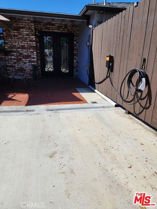 7543 Enfield Avenue, Reseda CA: https://media.crmls.org/medias/8f74365a-c996-415b-9475-da81b4d82c8b.jpg